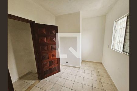 Quarto 3 de casa para alugar com 4 quartos, 204m² em Jardim Bonifacio, São Paulo