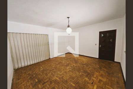 Sala de casa para alugar com 4 quartos, 204m² em Jardim Bonifacio, São Paulo