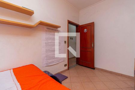 Casa à venda com 157m², 3 quartos e 6 vagas Casa à venda com 157m², 3 quartos e 6 vagasQuarto