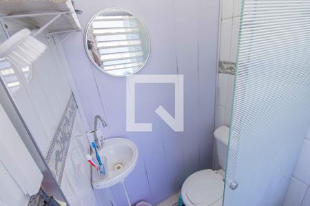 Casa à venda com 157m², 3 quartos e 6 vagas Casa à venda com 157m², 3 quartos e 6 vagasBanheiro da Suíte 1