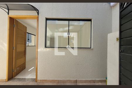 Casa à venda com 98m², 3 quartos e 3 vagasArea externa