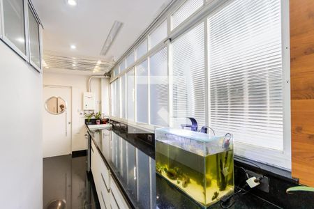 Apartamento à venda com 142m², 3 quartos e 2 vagas Apartamento à venda com 142m², 3 quartos e 2 vagasÁrea de Serviço