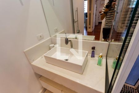 Apartamento à venda com 142m², 3 quartos e 2 vagas Apartamento à venda com 142m², 3 quartos e 2 vagasBanheiro