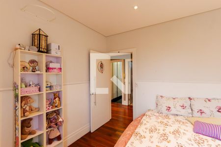 Apartamento à venda com 142m², 3 quartos e 2 vagas Apartamento à venda com 142m², 3 quartos e 2 vagasQuarto 2