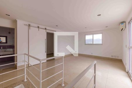 Apartamento à venda com 133m², 2 quartos e 3 vagasSala - Cobertura