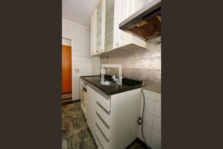 Apartamento para alugar com 59m², 2 quartos e 2 vagasCozinha