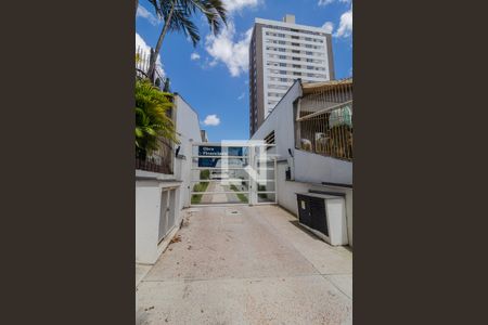 Apartamento à venda com 75m², 3 quartos e 2 vagasFachada