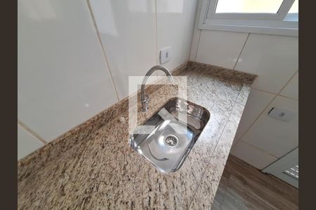 Casa de condomínio à venda com 57m², 2 quartos e 2 vagas Casa de condomínio à venda com 57m², 2 quartos e 2 vagasCozinha