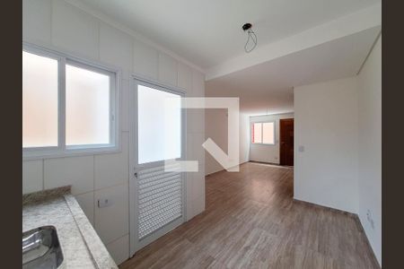 Casa de condomínio à venda com 57m², 2 quartos e 2 vagas Casa de condomínio à venda com 57m², 2 quartos e 2 vagasCozinha