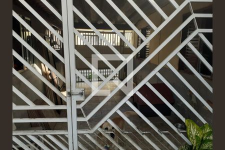 Casa à venda com 60m², 2 quartos e 1 vaga Casa à venda com 60m², 2 quartos e 1 vagaQuintal