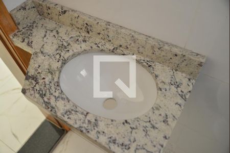 Casa à venda com 153m², 3 quartos e 2 vagasLavabo