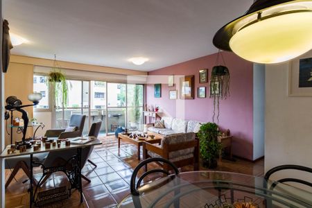 Sala de apartamento à venda com 3 quartos, 123m² em Real Parque, São Paulo