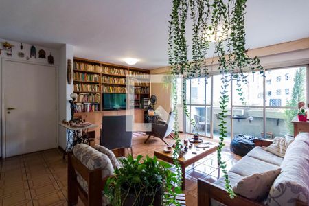 Sala de apartamento à venda com 3 quartos, 123m² em Real Parque, São Paulo