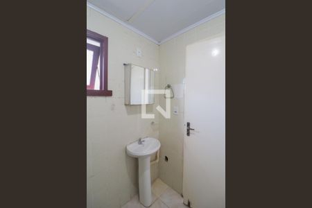 Banheiro de kitnet/studio para alugar com 2 quartos, 47m² em Rio Branco, São Leopoldo