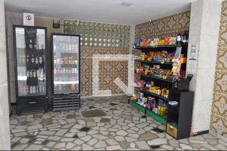 Apartamento à venda com 60m², 2 quartos e sem vagaÁrea comum