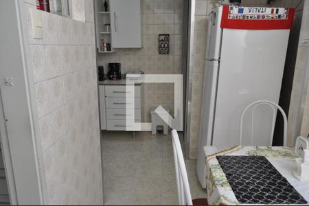 Apartamento à venda com 60m², 2 quartos e sem vagaCozinha
