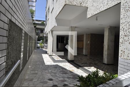Apartamento à venda com 60m², 2 quartos e sem vagaÁrea comum