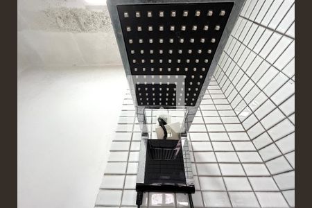 Casa para alugar com 300m², 5 quartos e 3 vagas Casa para alugar com 300m², 5 quartos e 3 vagasBanheiro Corredor