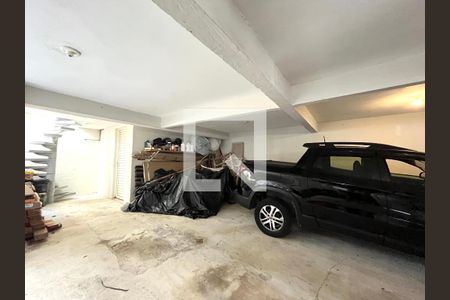 Casa para alugar com 300m², 5 quartos e 3 vagas Casa para alugar com 300m², 5 quartos e 3 vagasGaragem