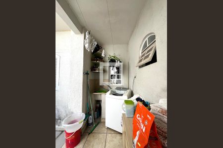 Casa para alugar com 300m², 5 quartos e 3 vagas Casa para alugar com 300m², 5 quartos e 3 vagasÁrea de Serviço