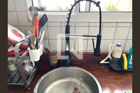 Casa para alugar com 300m², 5 quartos e 3 vagas Casa para alugar com 300m², 5 quartos e 3 vagasCozinha