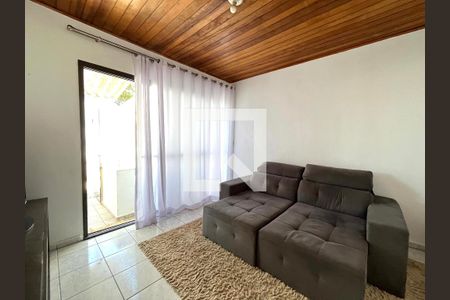 Casa para alugar com 300m², 5 quartos e 3 vagas Casa para alugar com 300m², 5 quartos e 3 vagasSala Edícula