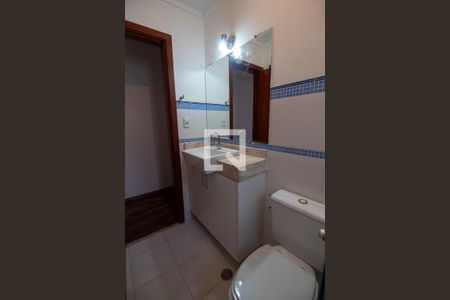 Casa à venda com 258m², 3 quartos e 4 vagasBanheiro do Quarto 3