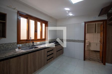 Casa à venda com 258m², 3 quartos e 4 vagasCozinha