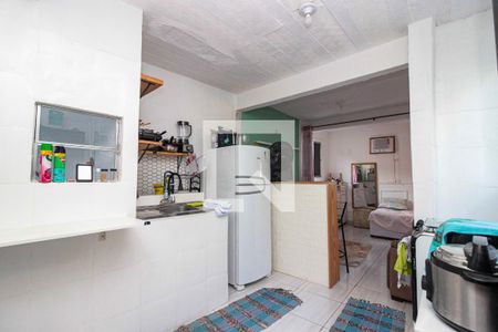 Cozinha de casa de condomínio para alugar com 1 quarto, 29m² em Marechal Hermes, Rio de Janeiro