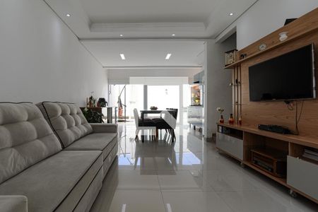 Sala de Estar de casa para alugar com 4 quartos, 142m² em Jardim Sao Pedro, Mogi das Cruzes