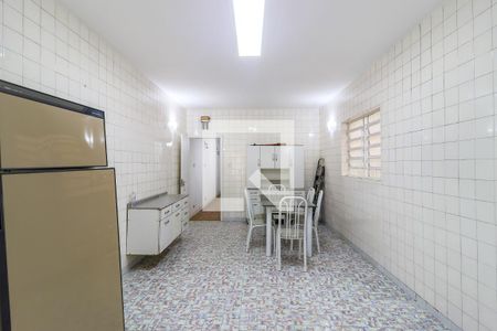 Casa para alugar com 170m², 3 quartos e 2 vagasCozinha