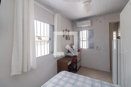 Casa à venda com 200m², 3 quartos e 2 vagasQuarto 2