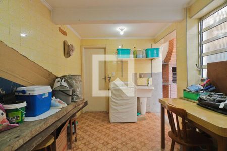 Casa à venda com 162m², 3 quartos e 3 vagas Casa à venda com 162m², 3 quartos e 3 vagasÁrea de Serviço