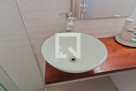 Casa à venda com 162m², 3 quartos e 3 vagas Casa à venda com 162m², 3 quartos e 3 vagasBanheiro