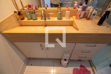 Apartamento à venda com 130m², 3 quartos e 2 vagasBanheiro da Suíte