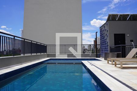 Piscina de kitnet/studio à venda com 1 quarto, 24m² em Pinheiros, São Paulo