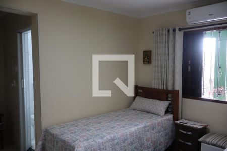 Suíte de casa à venda com 3 quartos, 200m² em Jardim Santa Mena, Guarulhos