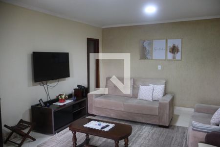Casa de casa à venda com 3 quartos, 200m² em Jardim Santa Mena, Guarulhos