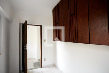 Apartamento à venda com 170m², 3 quartos e 2 vagas Apartamento à venda com 170m², 3 quartos e 2 vagasÁrea de Serviço