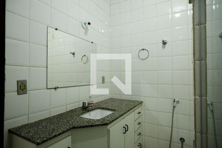 Apartamento à venda com 170m², 3 quartos e 2 vagas Apartamento à venda com 170m², 3 quartos e 2 vagasBanheiro