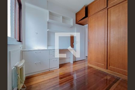 Quarto 1 de apartamento para alugar com 2 quartos, 78m² em Botafogo, Rio de Janeiro