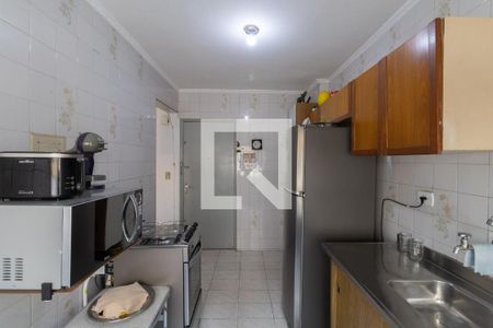 Apartamento à venda com 76m², 2 quartos e 1 vagaCozinha e Área de Serviço