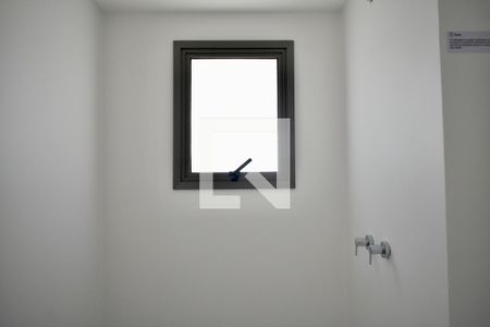 Apartamento à venda com 108m², 3 quartos e 2 vagas Apartamento à venda com 108m², 3 quartos e 2 vagasBanheiro da Suíte