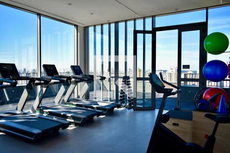 Apartamento à venda com 108m², 3 quartos e 2 vagas Apartamento à venda com 108m², 3 quartos e 2 vagasÁrea comum - Academia