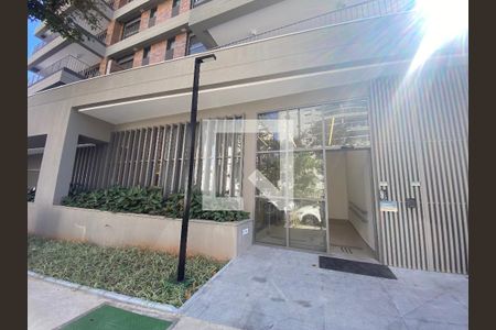 Apartamento à venda com 108m², 3 quartos e 2 vagas Apartamento à venda com 108m², 3 quartos e 2 vagasFachada
