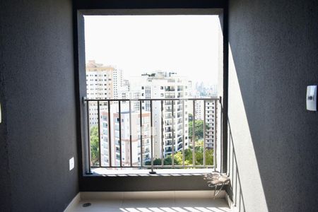 Apartamento à venda com 108m², 3 quartos e 2 vagas Apartamento à venda com 108m², 3 quartos e 2 vagasÁrea de Serviço