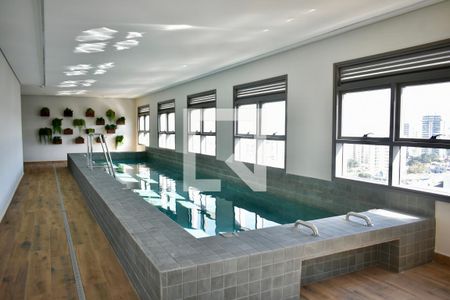 Apartamento à venda com 108m², 3 quartos e 2 vagas Apartamento à venda com 108m², 3 quartos e 2 vagasÁrea comum - Piscina