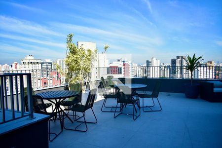 Apartamento à venda com 108m², 3 quartos e 2 vagas Apartamento à venda com 108m², 3 quartos e 2 vagasÁrea comum - Salão de festas