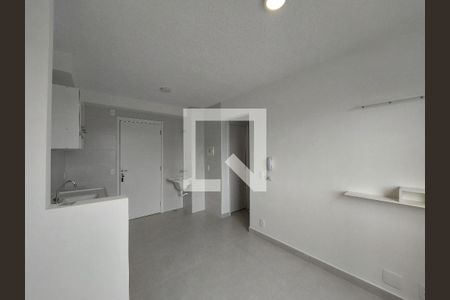 Apartamento para alugar com 34m², 2 quartos e sem vaga Apartamento para alugar com 34m², 2 quartos e sem vagaSala