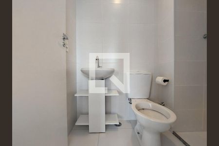 Apartamento para alugar com 34m², 2 quartos e sem vaga Apartamento para alugar com 34m², 2 quartos e sem vagaBanheiro